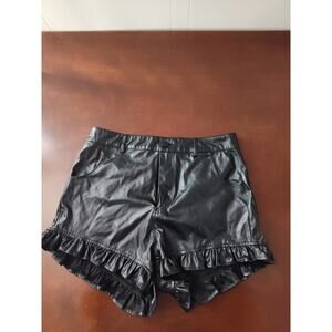 Day & Moon Black Faux Leather Shorts Size Medium